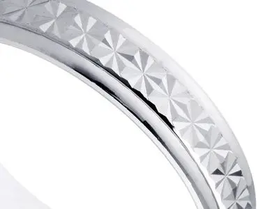alianza oro blanco lapidada