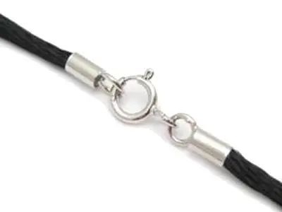 Collar seda negra