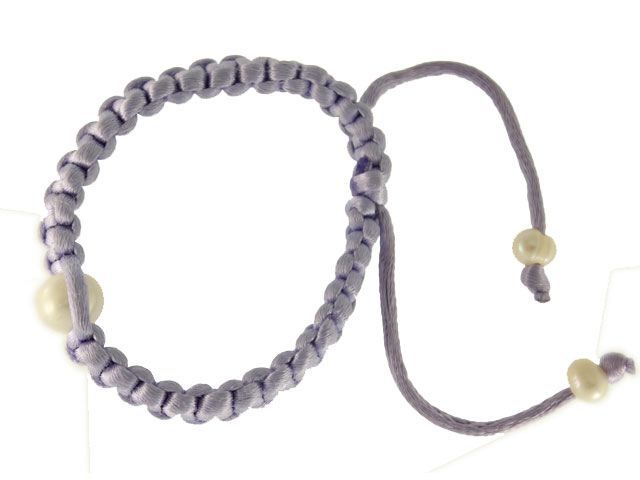 Pulsera macramé lila perla