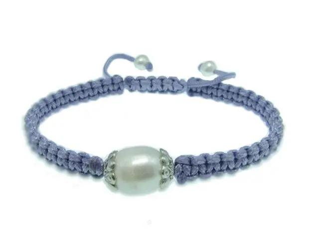 Pulsera lila macramé perla