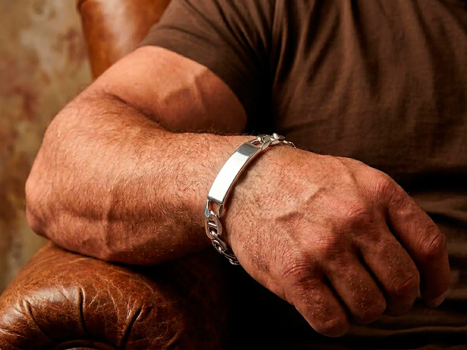 Pulsera de hombre gruesa de plata con placa de identidad