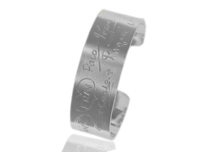 Brazalete estrecho plata firmas