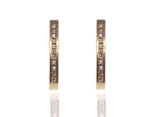 Pendientes oro medio aro