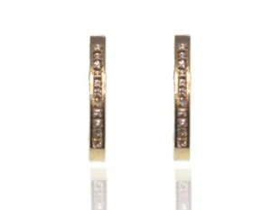 Pendientes oro medio aro
