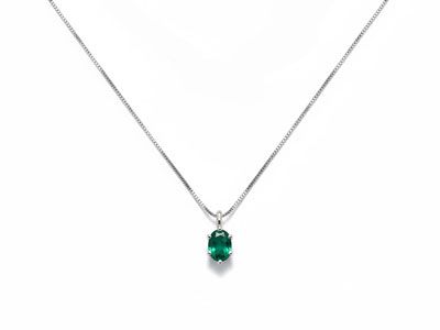 Cadena oro esmeralda oval