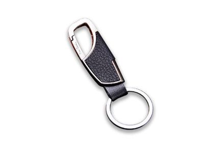 llavero Pierre Cardin