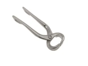 Colgante de plata tenazas