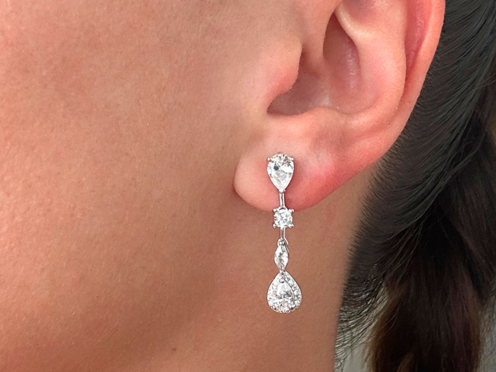 Pendientes de plata largo gota circonitas