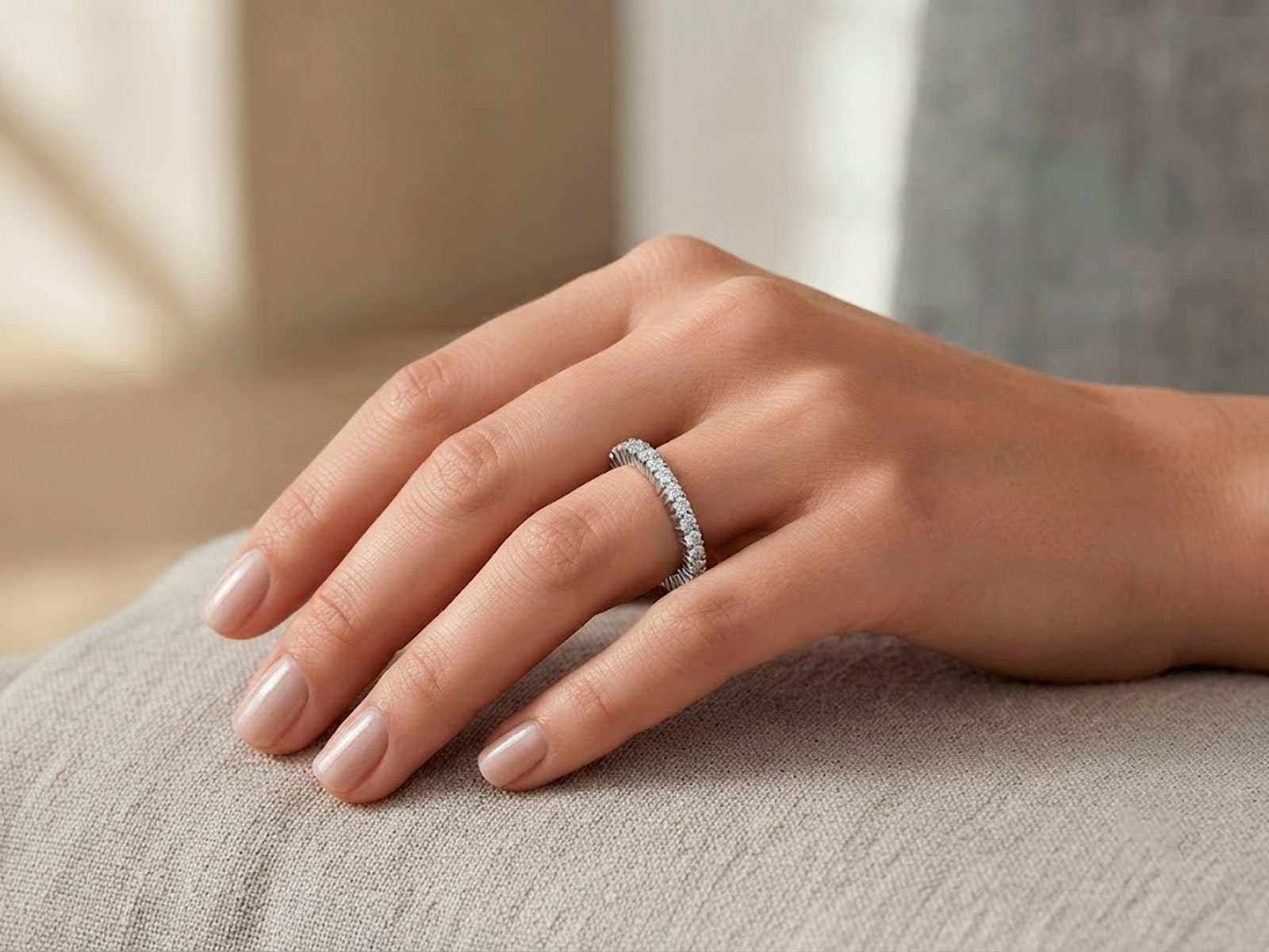 Anillo de plata Eternity circonitas